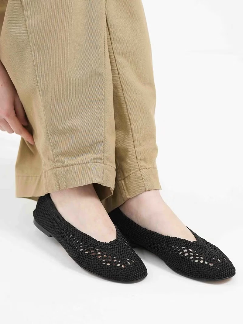 Knit Shoes