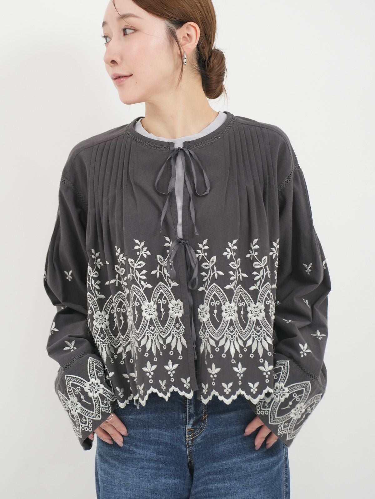 ヌキテパ　エンブロイダリースリーブレストップ ne Quittez pas / ヌキテパ ] Crimp Cotton Anglaise Embroidery Top