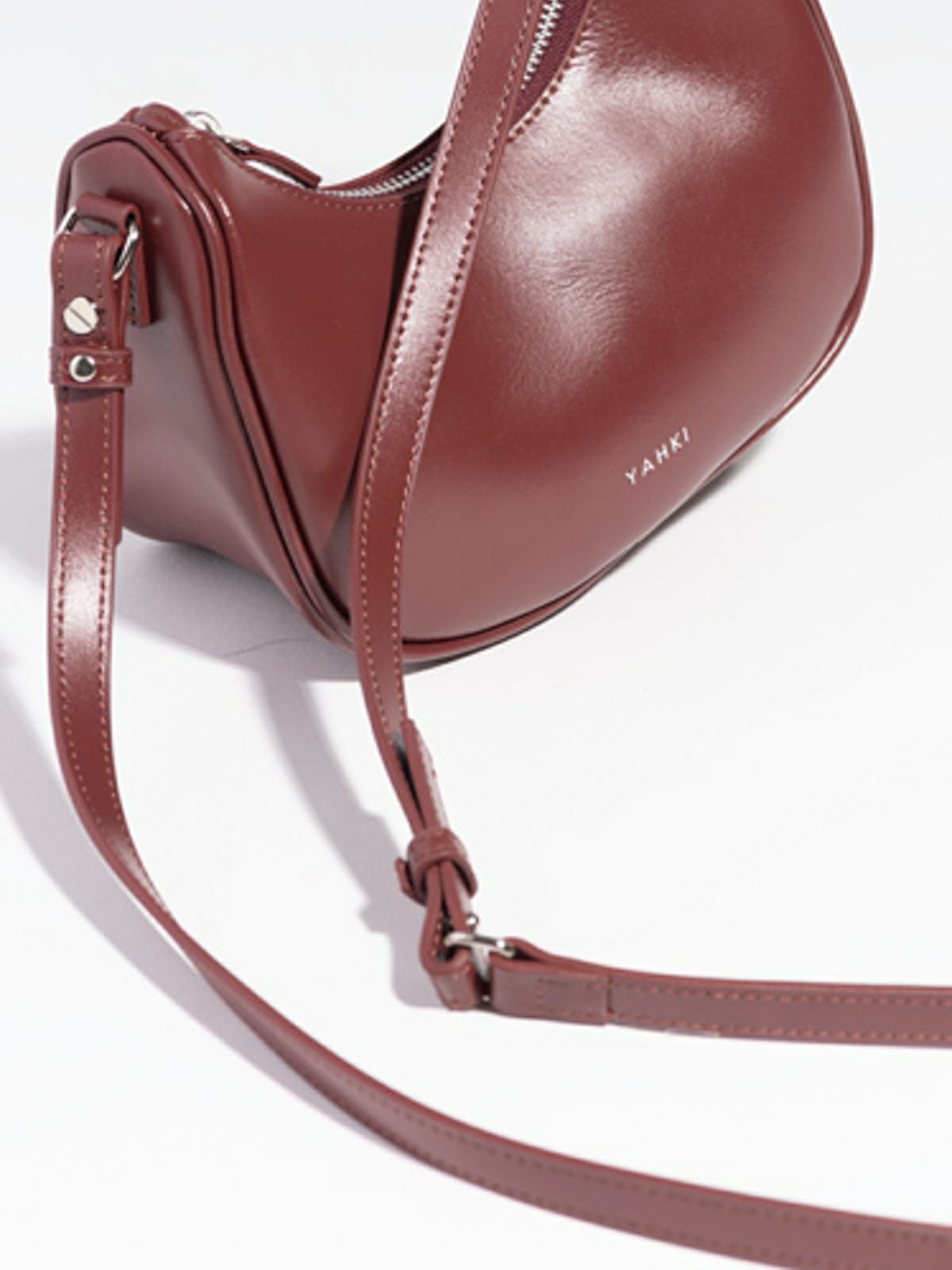 バッグ YAHKI Soft W Face Cross Body Bag YAHKI ] CROSSBODY BAG - SOFT W FACE / クロスボディバッグ | FUKAYA