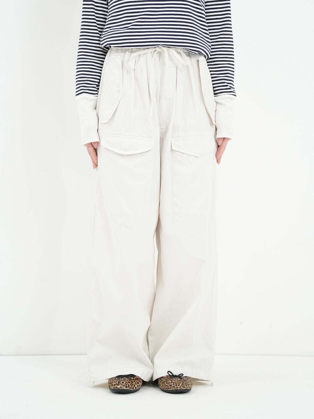 【未使用タグ付美品】INDIA IS BEAUTIFUL イージーカーゴパンツ TICCA ] カーゴパンツ | FUKAYA FASHION STORES ONLINE