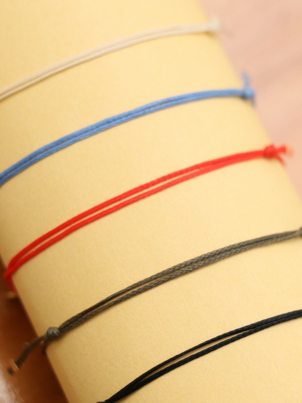 コードは全5色からお選びいただけます