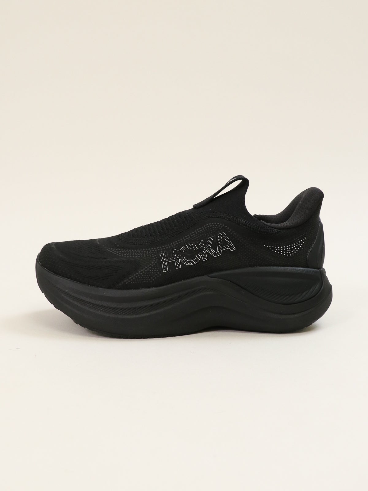 HOKA ] SKYWARD LACELESS | FUKAYA FASHION STORES ONLINE