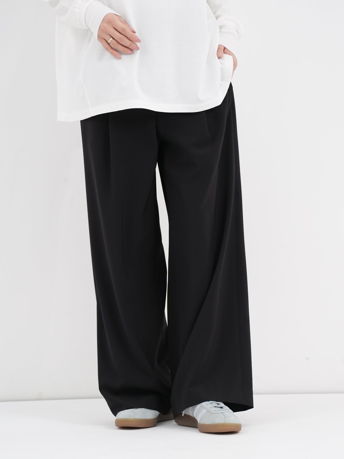 RONNIE SCOTT'S ] タックワイドパンツ | FUKAYA FASHION STORES ONLINE