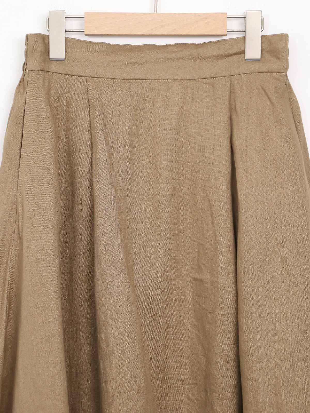 AUG ] タックサーキュラースカート | FUKAYA FASHION STORES ONLINE