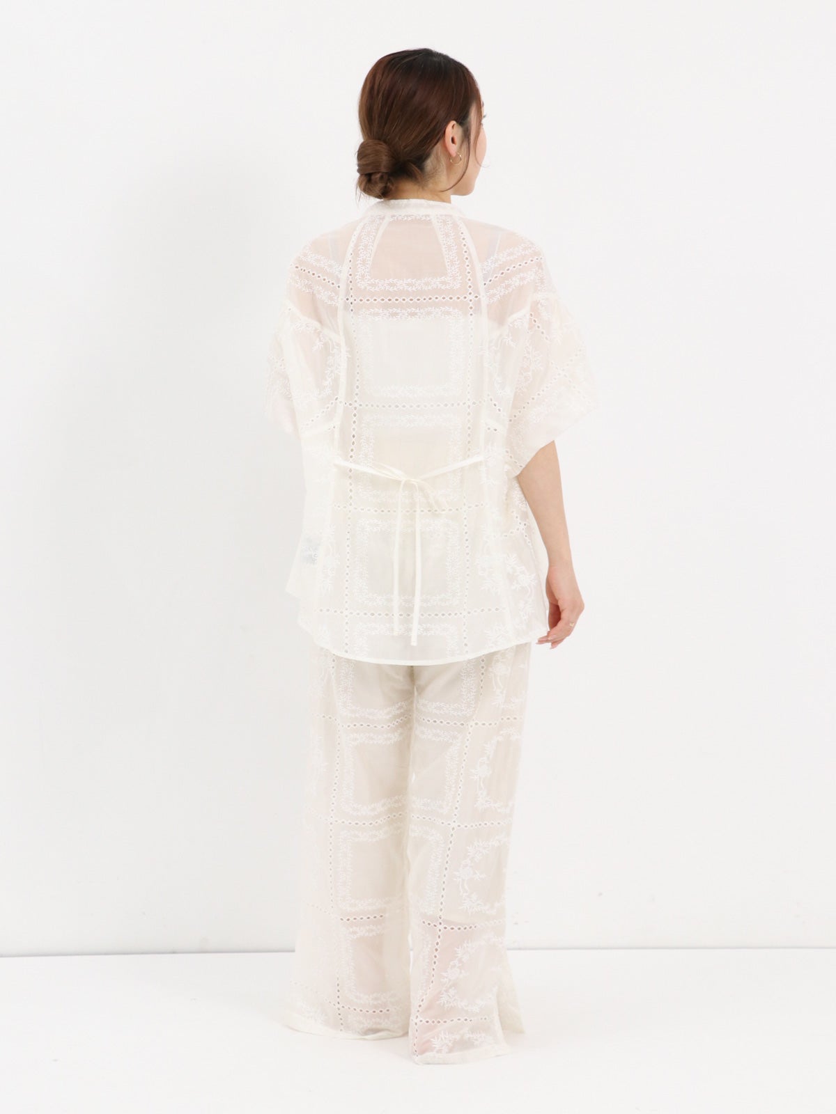 Lallia Mu ] サイドベンツレースパンツ | FUKAYA FASHION STORES ONLINE