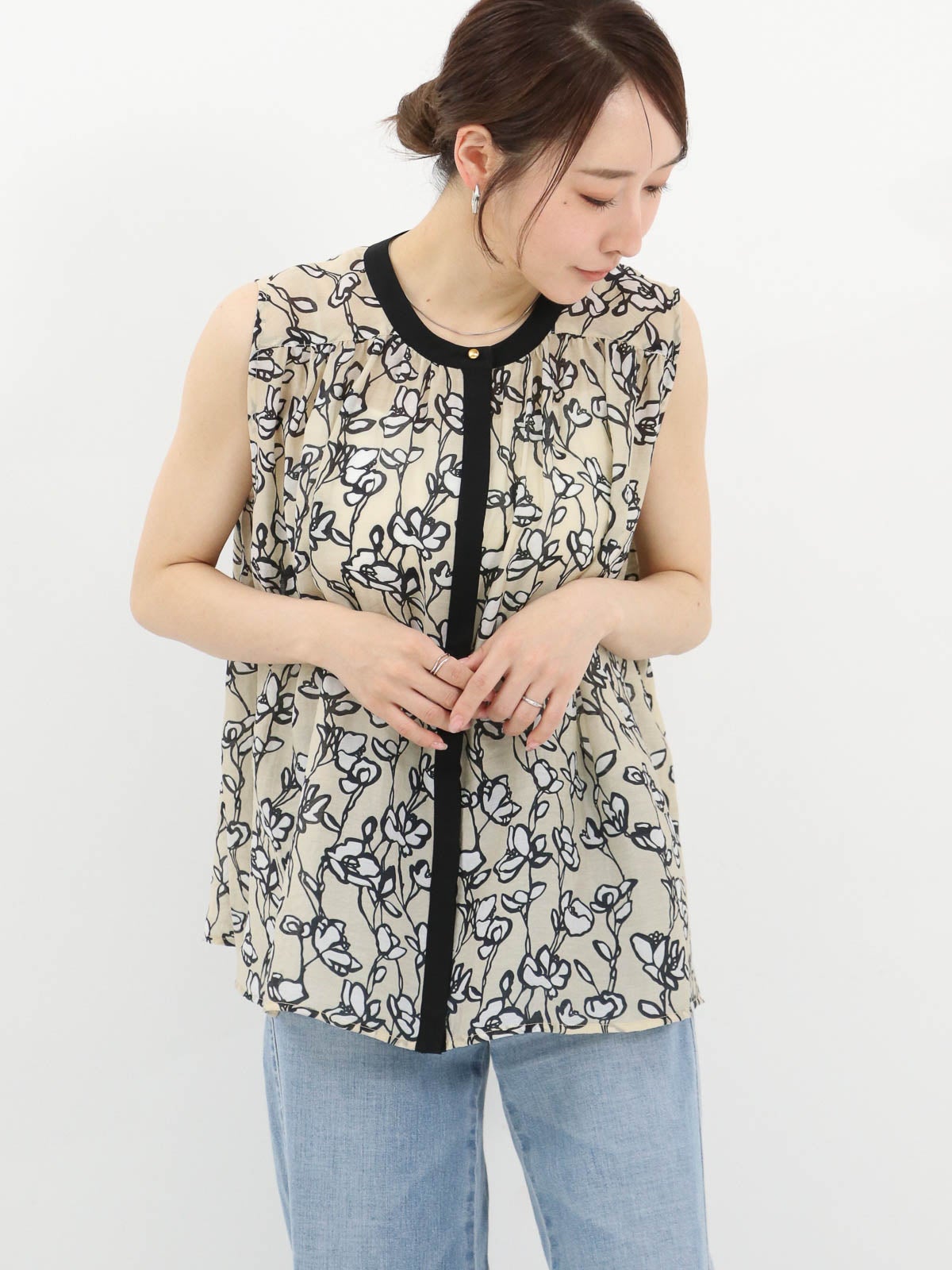 trois ] フラワー柄ブラウス | FUKAYA FASHION STORES ONLINE