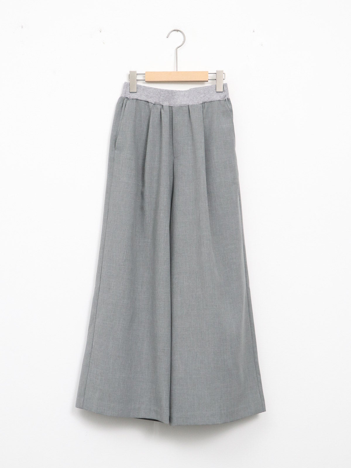 ATELIER SIX ] エステルシャンブレーワイドパンツ | FUKAYA FASHION