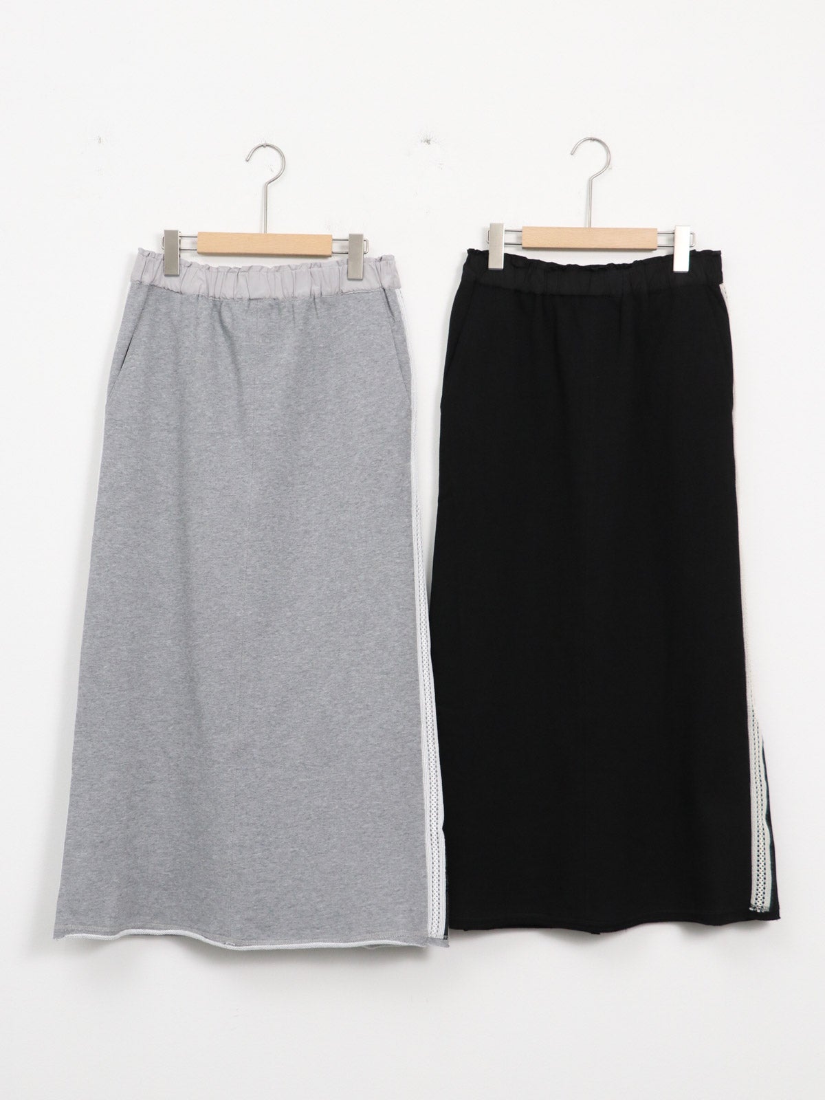 trois ] 裏毛サイドレーススカート | FUKAYA FASHION STORES ONLINE