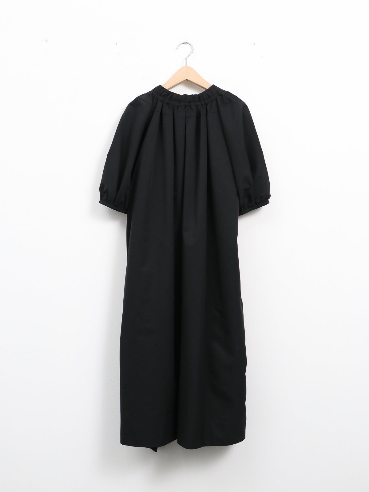 J&M DAVIDSON ] Tucked dress | FUKAYA FASHION STORES ONLINE