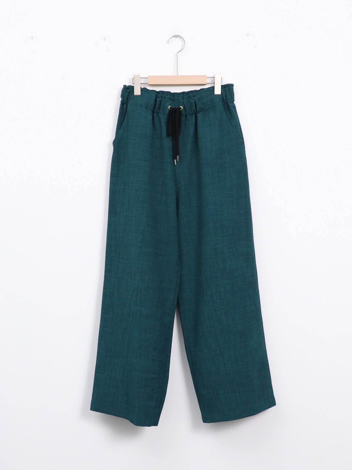 trois ] セミワイドパンツ | FUKAYA FASHION STORES ONLINE