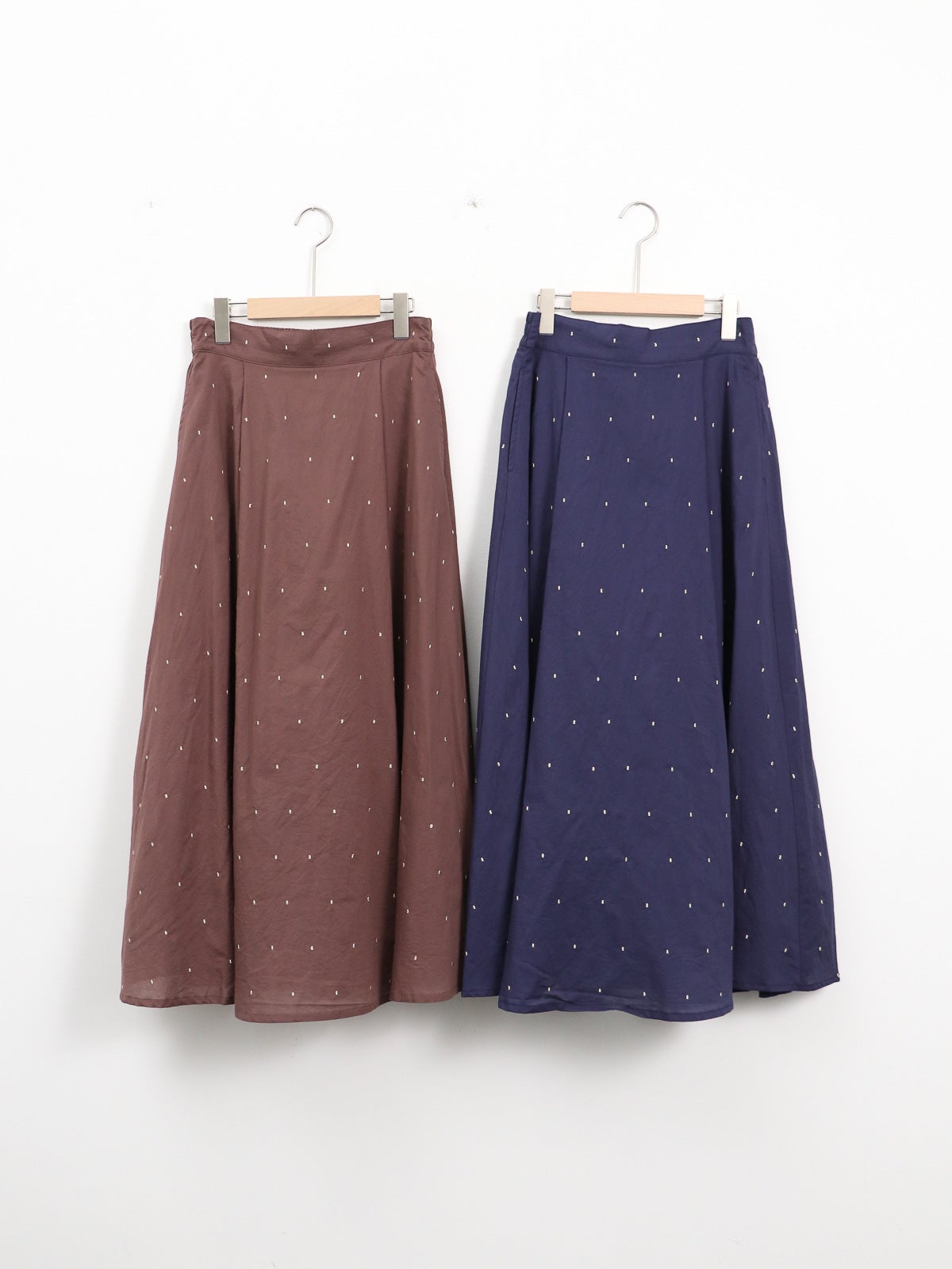 AUG ] ドビードットローンフレアスカート | FUKAYA FASHION STORES ONLINE