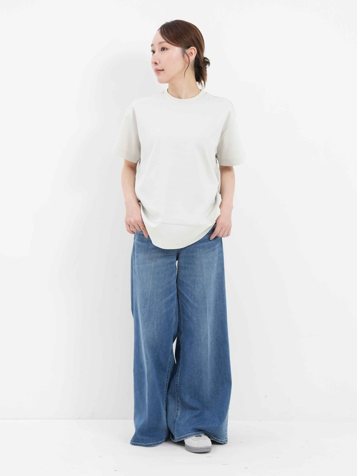 model : 157cm