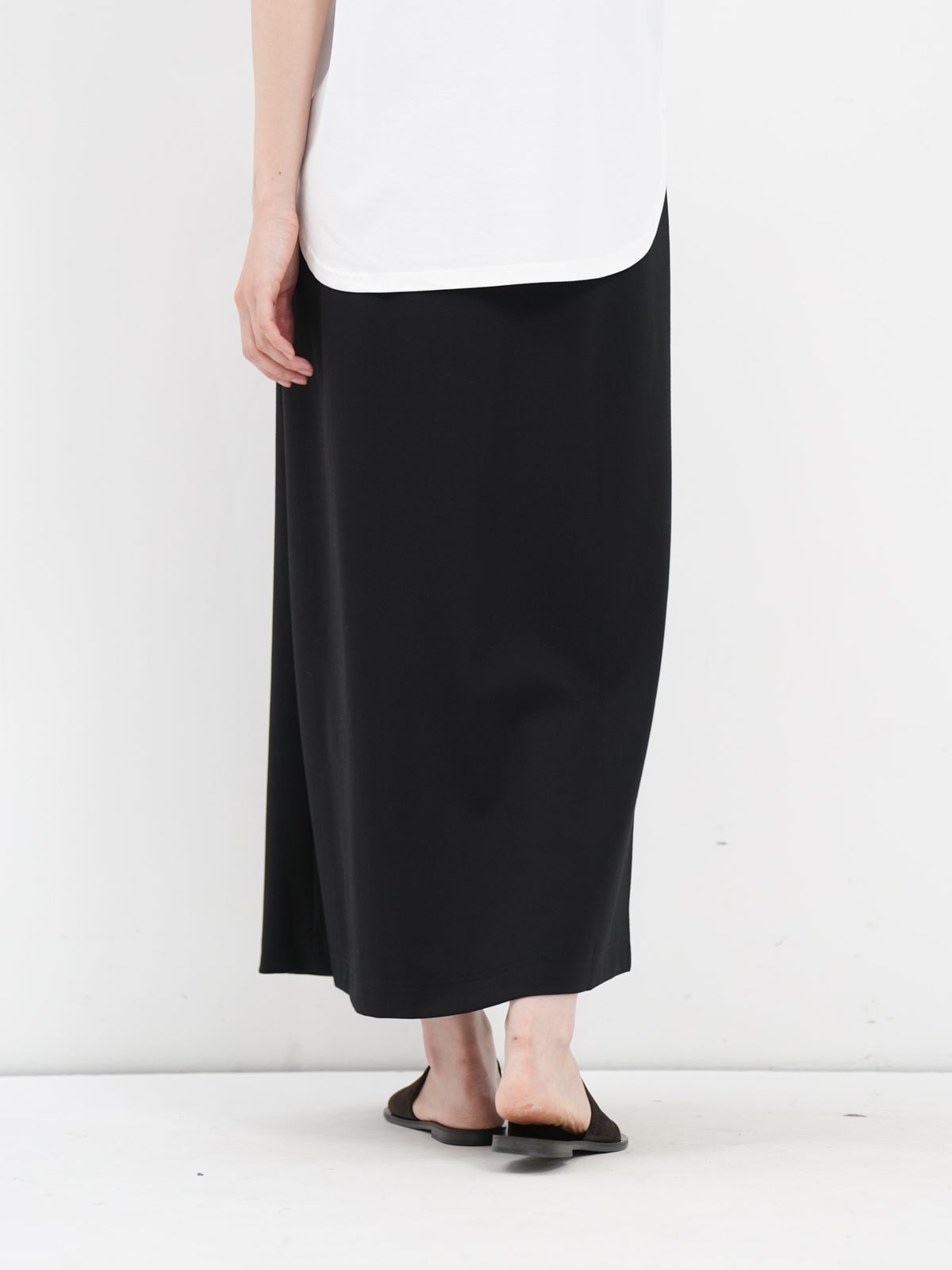 GADID ANONIEM VANNI BLACK スカート CHIGNON ] ポンチアシメ2WAYスカート | FUKAYA FASHION STORES ONLINE
