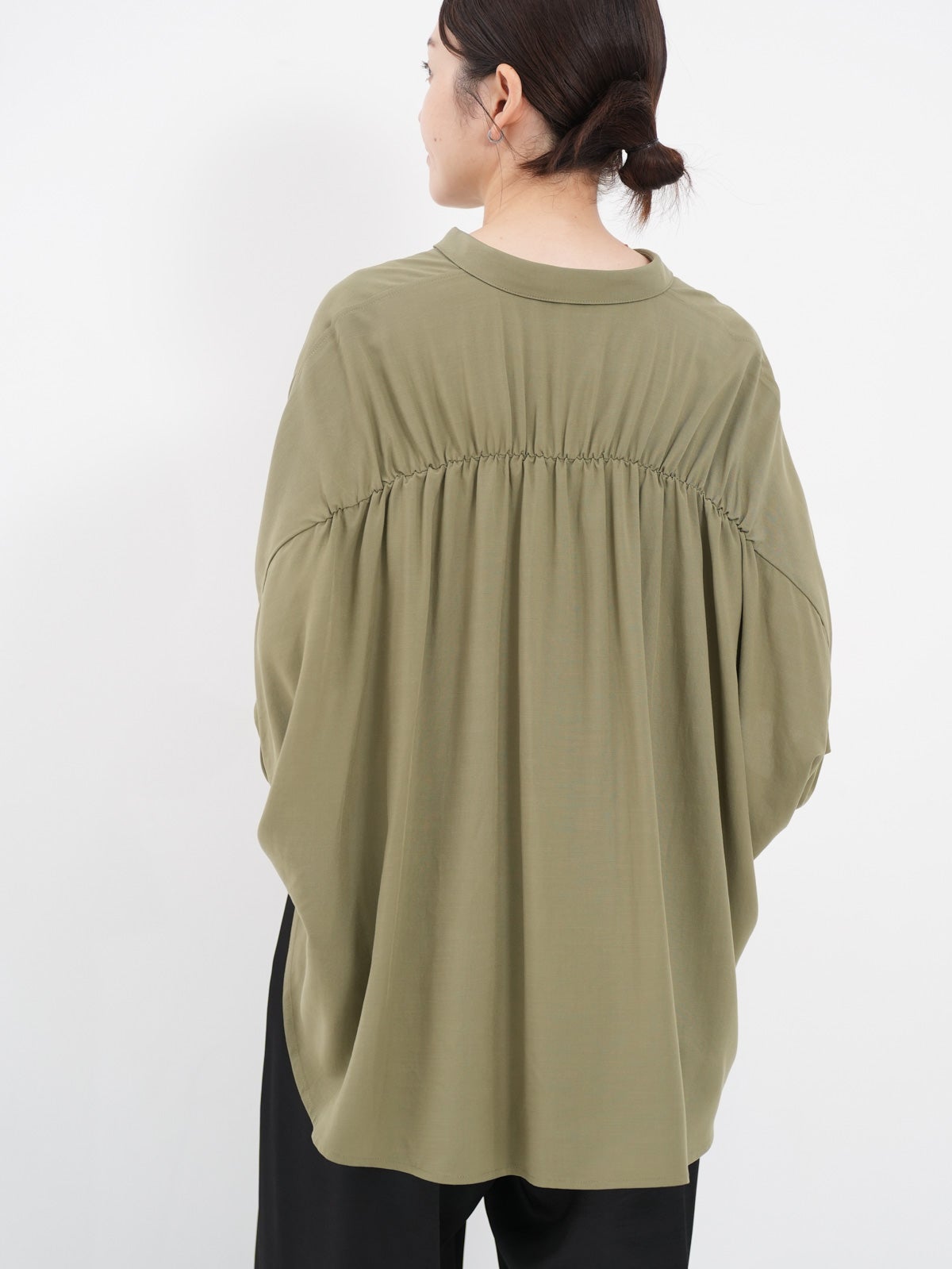 ATELIER SIX ] バックギャザーブラウス | FUKAYA FASHION STORES ONLINE