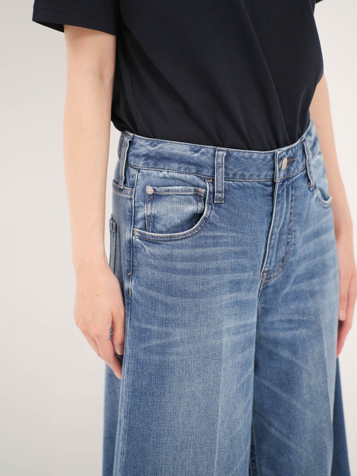 Healthy DENIM ] Wild Ginger Midrise | FUKAYA FASHION STORES ONLINE
