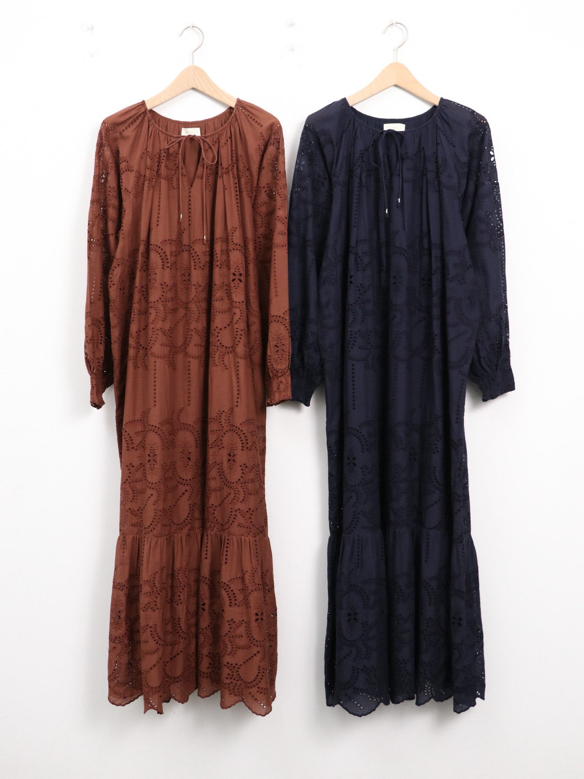 ne Quittez pas ] Cotton Voile Lupine Cifre Long Sleeve Dress