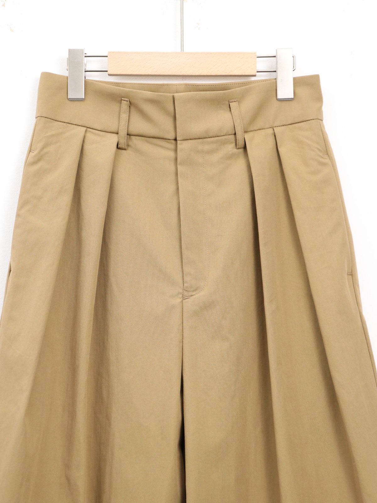 AQUAFITS ] カーブタックチノパンツ | FUKAYA FASHION STORES ONLINE