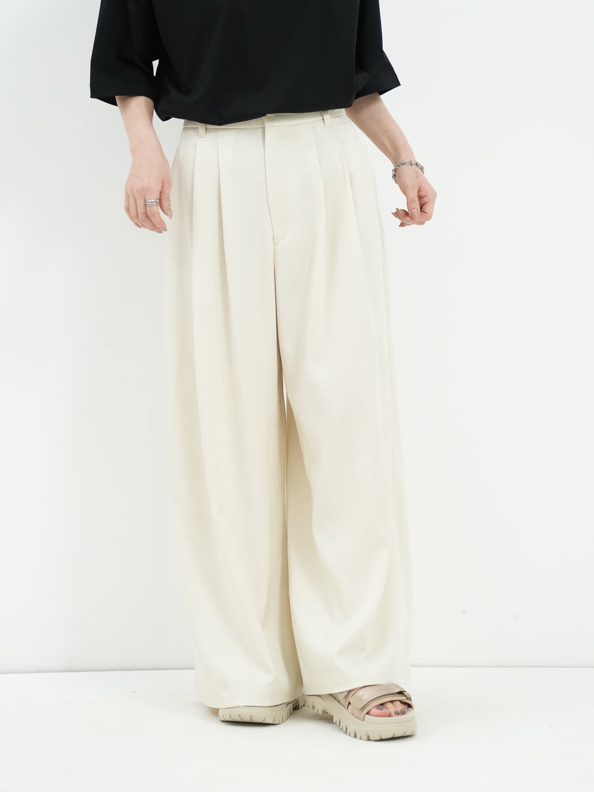 model : 157cm 着用サイズ 1