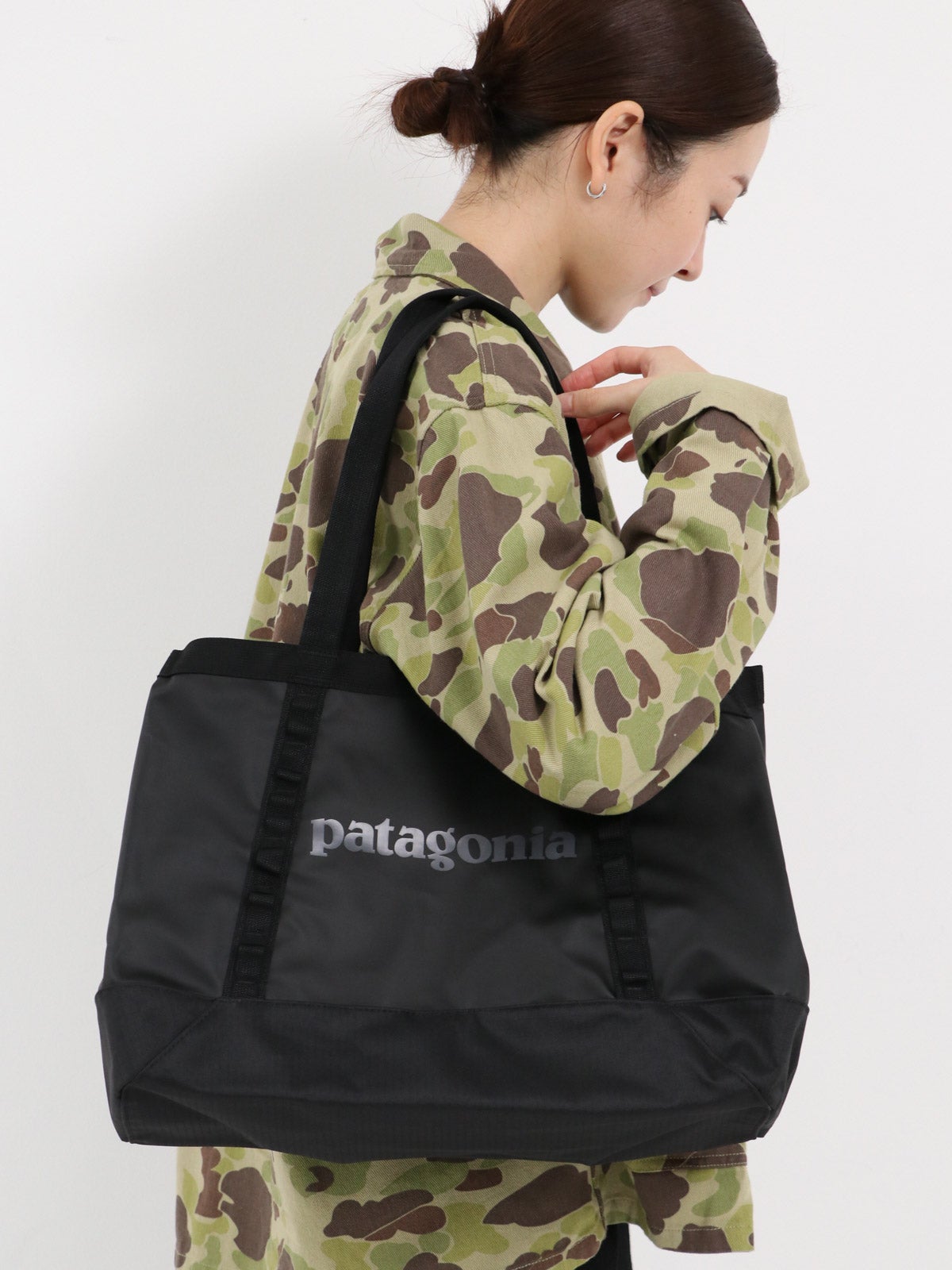 patagonia ] Black Hole Tote 25L / ブラックホール・トート 25L