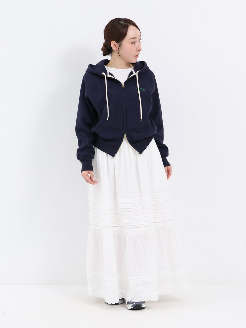 model  157cm